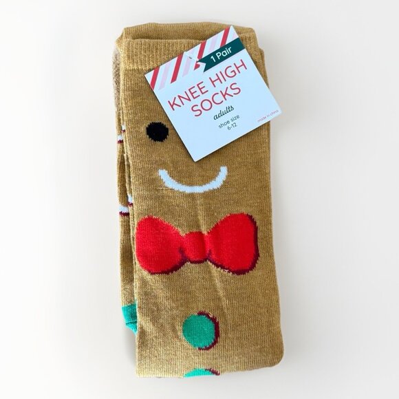 NEW GERTEX GINGERBREAD MAN LOUNGE SOCKS WOMEN’S SHOE SIZE 6-12 CHRISTMAS HOLIDAY - Picture 1 of 4